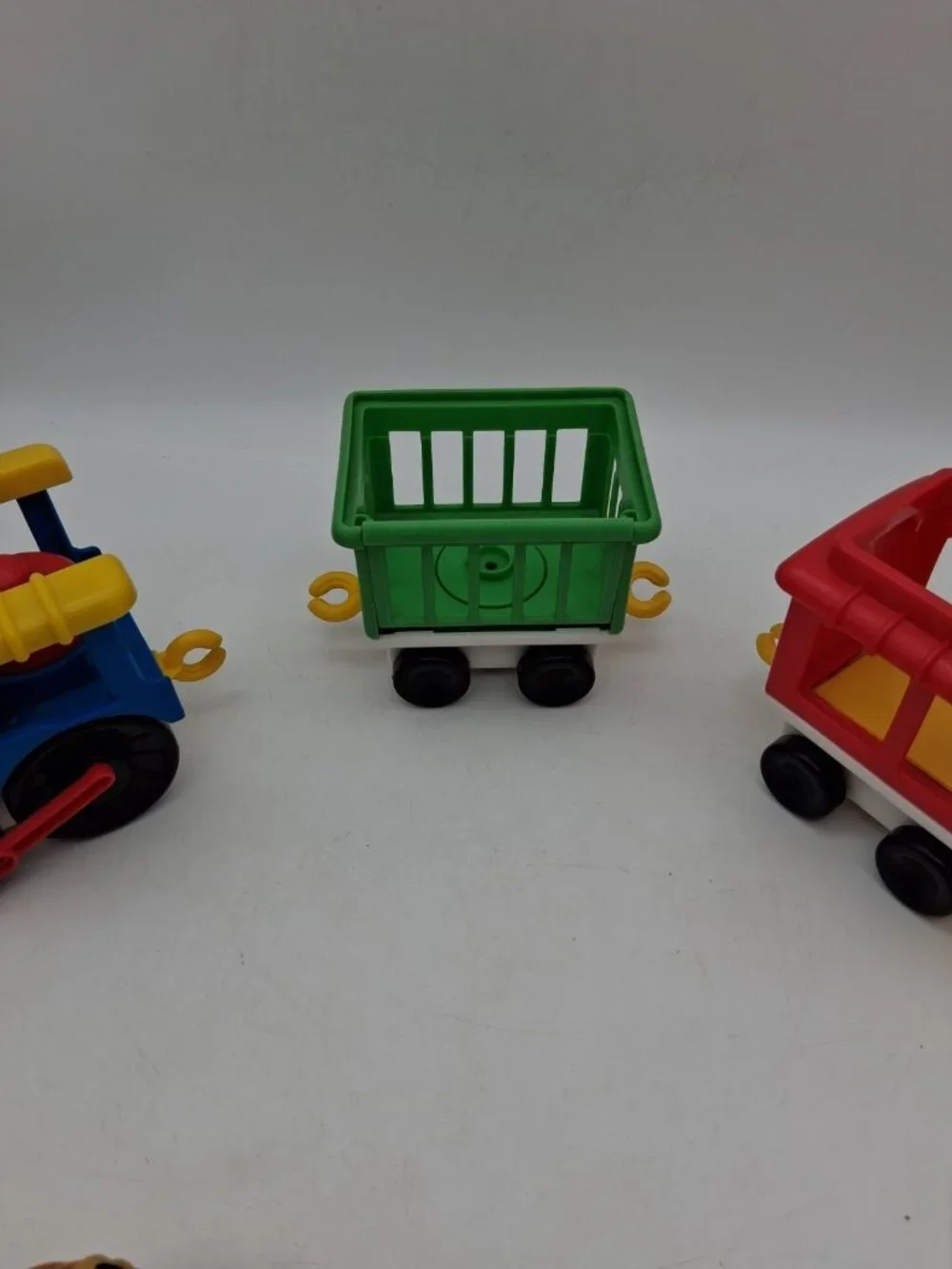 Vtg 1991 Fisher Price Little People Chunky Circus Zoo Train w/Clown & 2 Animals